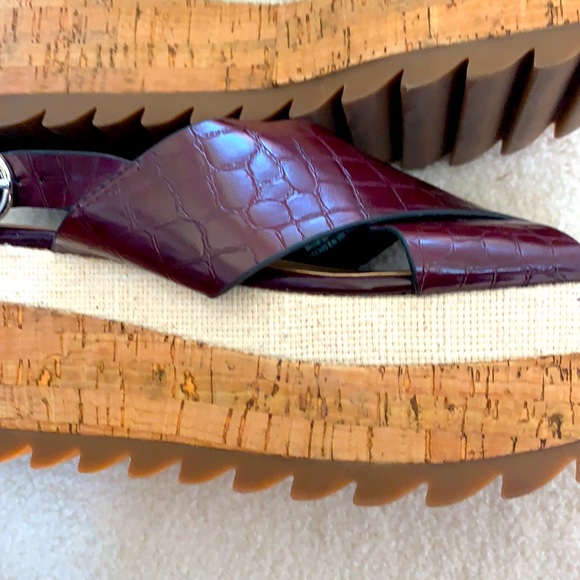 Zara nwot embossed croc platform wedge - Picture 3 of 5